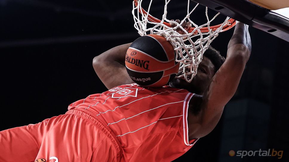 Дан Отуру пред Sportal.bg: Фенербахче има много добър и страхотни играчи