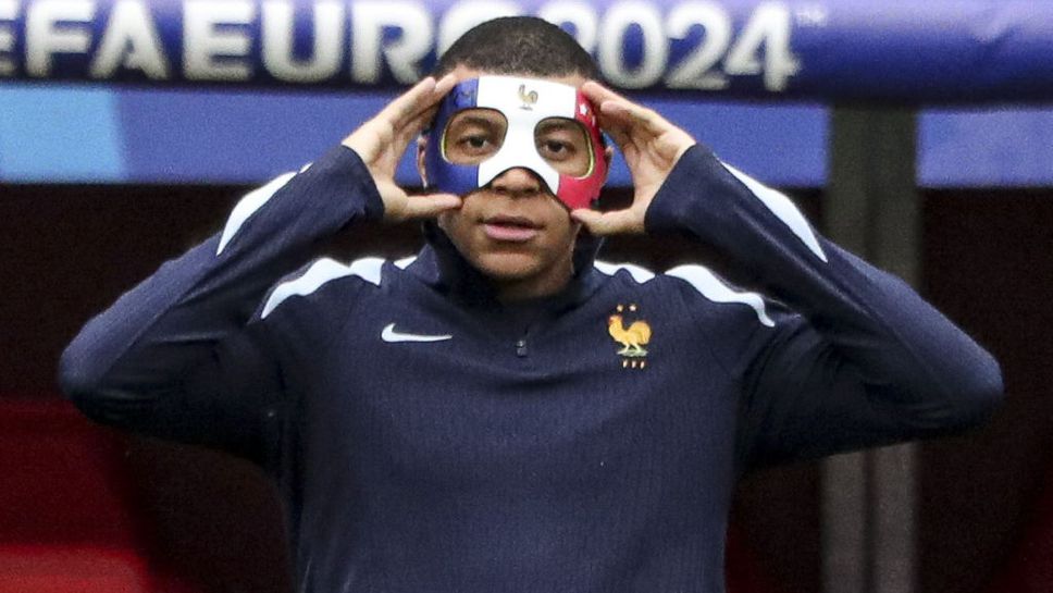 Мбапе ще стартира от скамейката срещу Нидерландия