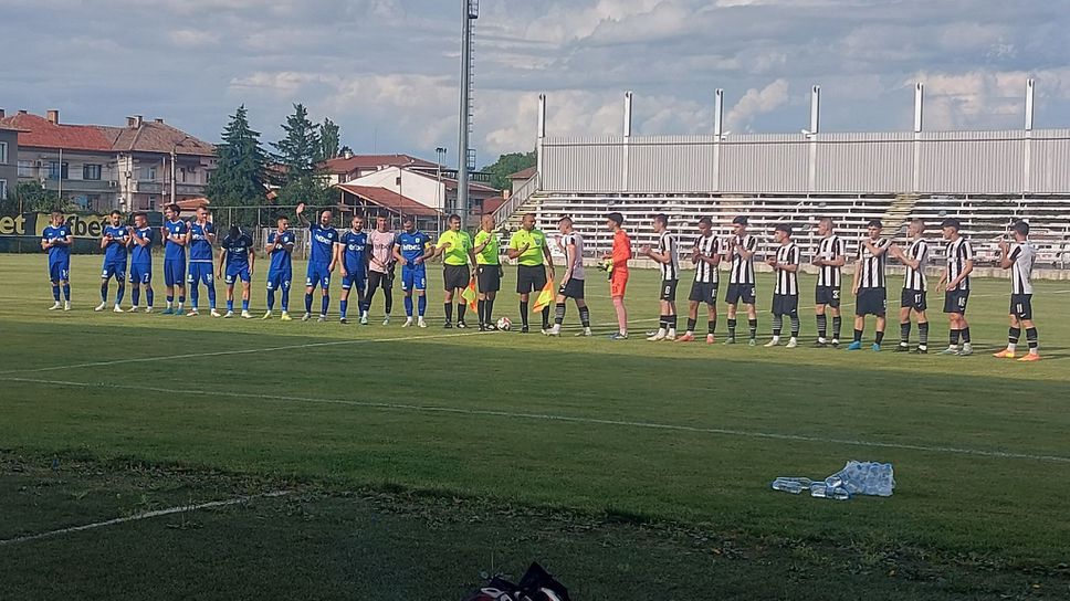 ФК Ямбол излъга дубъла на Локо в Пловдив с ранен гол