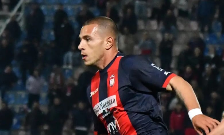 Италианци купуват бивш играч на Левски