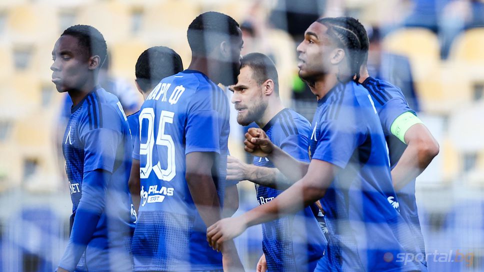 "Сините" със закрита тренировка в четвъртък