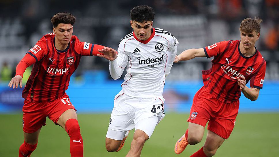 Айнтрахт няма да може да разчита на един от младите си таланти срещу Наполи