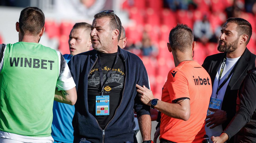 Филипов: Крушарски каза, че ще направи така, че Ботев да отиде в "Б" група! В коридора имаше чалги, проститутки