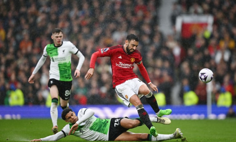 НА ЖИВО С КАРТИНА: Три гола на Ман Юнайтед - Ливърпул