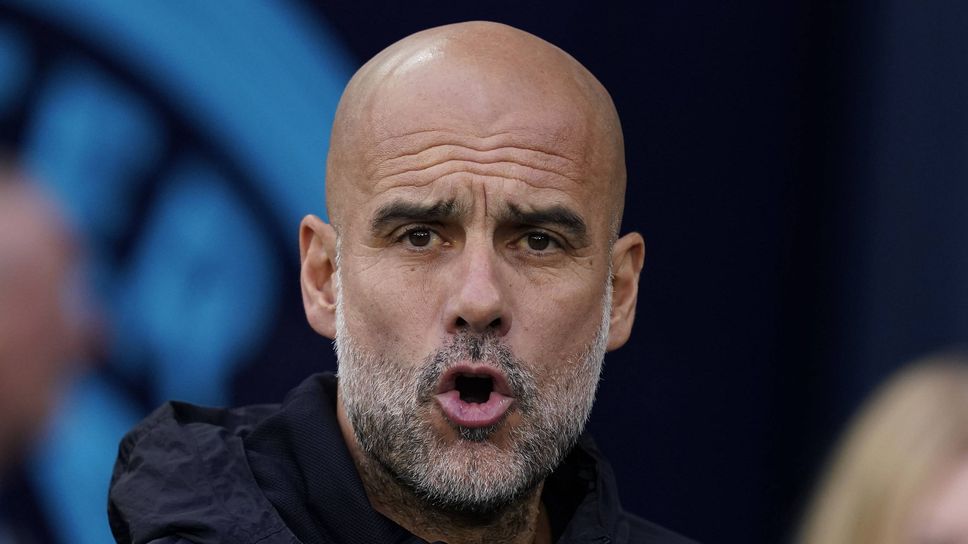 За две минути Пеп Гуардиола премина през победата над Лийдс, мача с Фулъм и жълтите картони на Донарума