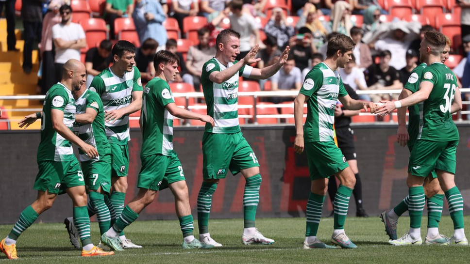 Ковачев и Стаматов играха по едно време в "българското" дерби в Русия, Зенит с нова загуба