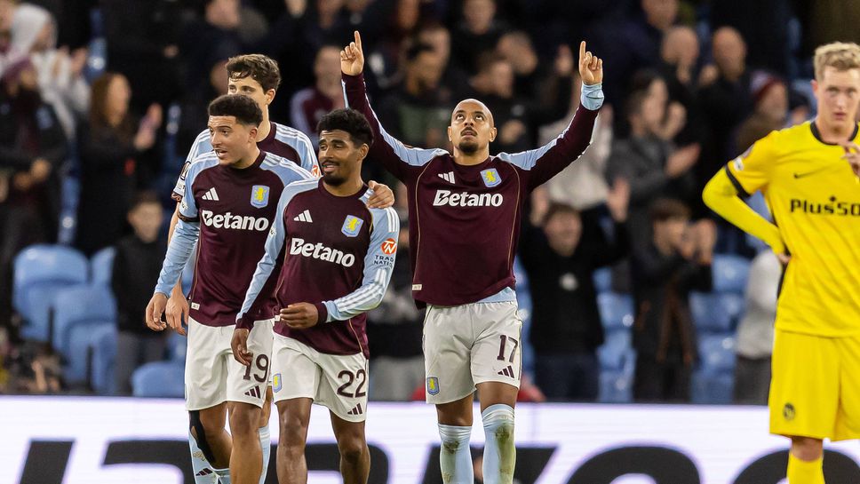 Астън Вила се справи с Йънг Бойс, Кабаков също имаше важни решения