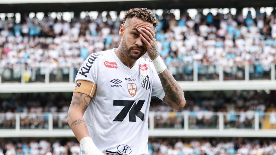 След като на рождения ден на сестра си пропусна мача, в който Анчелоти трябваше да го гледа, Неймар се оплака от общественото мнение