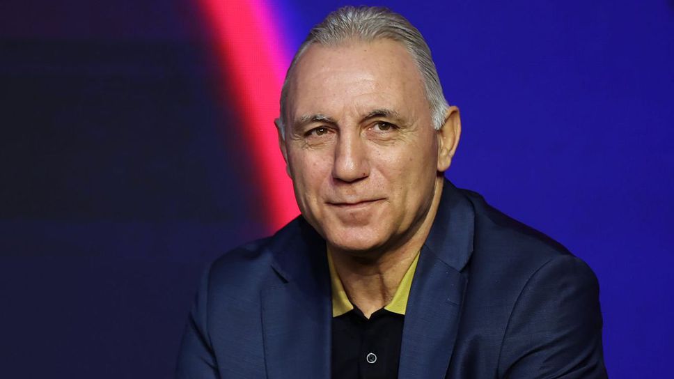 Христо Стоичков: Нека има здраве, радост и повече усмивки във всеки дом