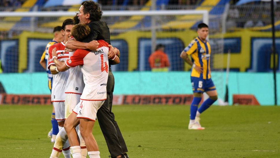 Естудиантес преодоля първия кръг в плейофите на Клаусура