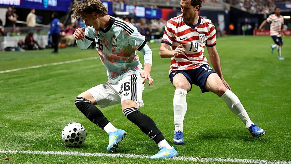 Играчите на Белгия и САЩ трудно се различавали по терена