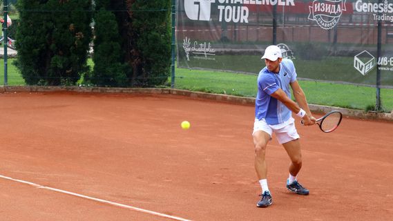 Александър Донски със загуба в Острава