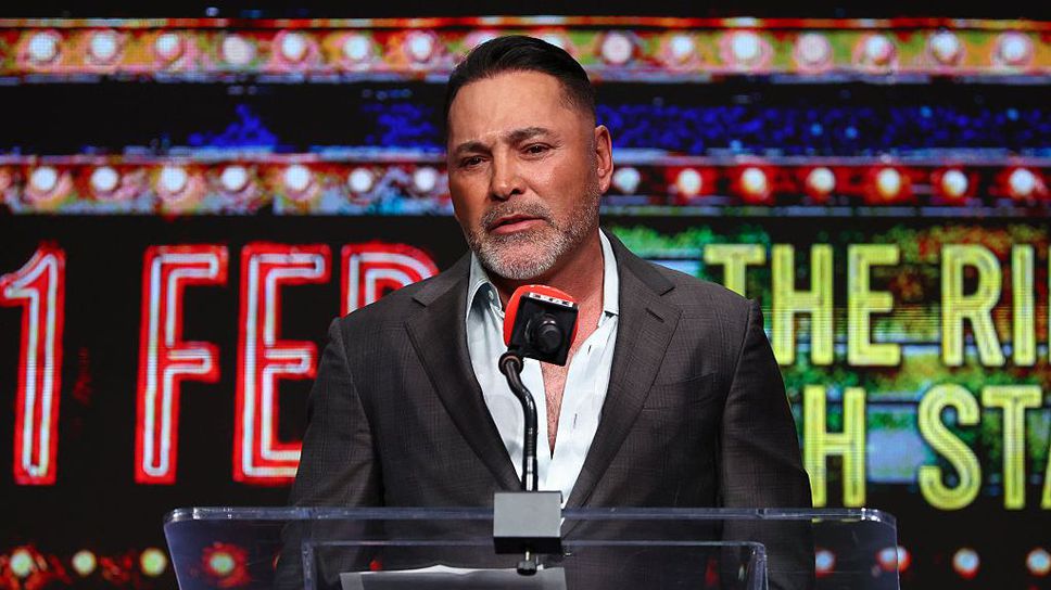 Оскар Де Ла Оя нарече "Zuffa Boxing" провален научен проект