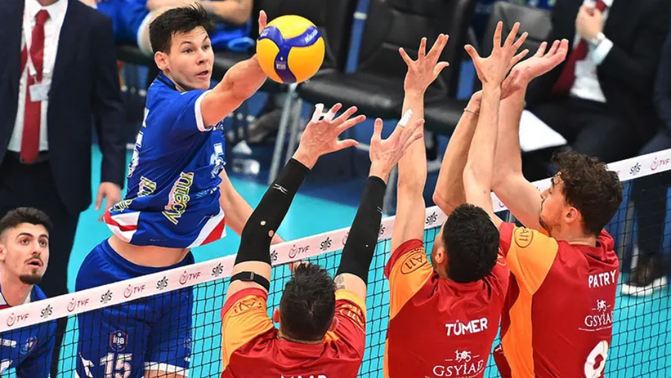 Отличен Денислав Бърдаров заби 21 точки, но ИББ не спря Галатарасай