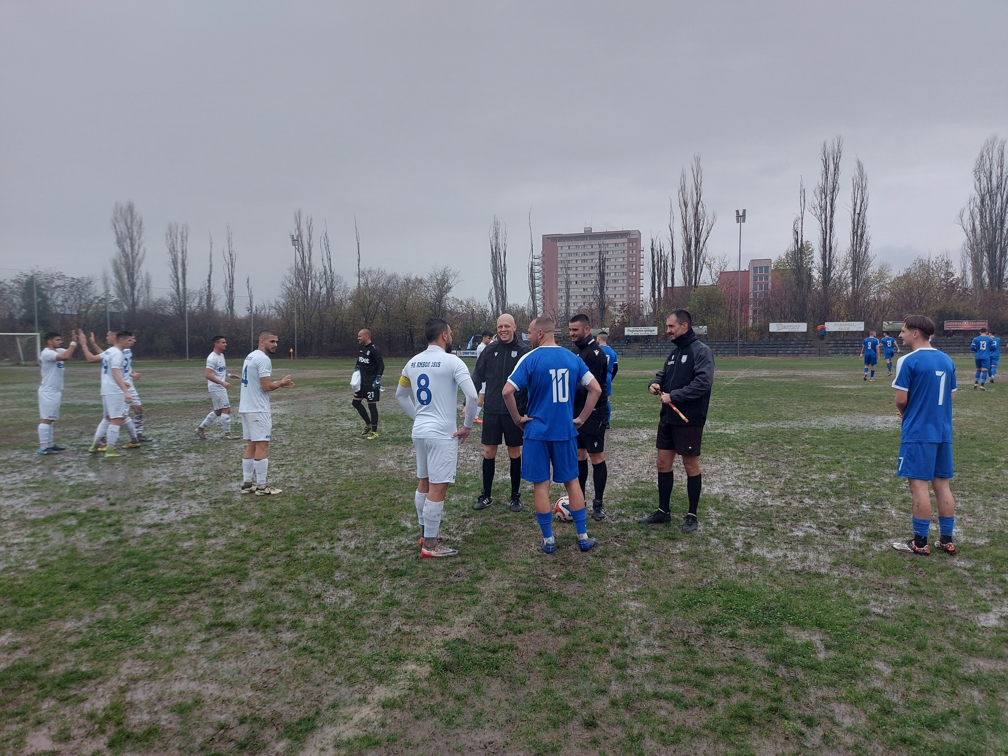 Спартак отнесе тройка от Ямбол на тресавището в Кючука