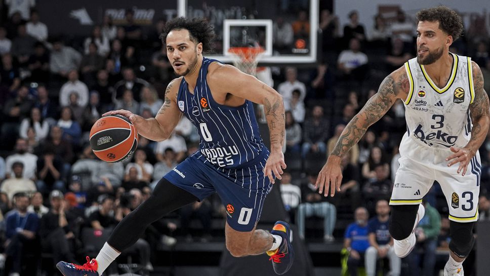 Удар за Фенербахче, нови проблеми за Скоти Уилбекин