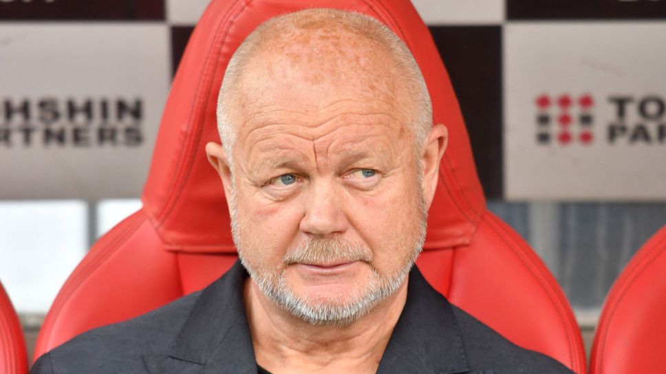 Бивш селекционер на Норвегия поема Лудогорец