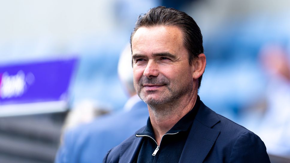 Аякс обмисля да върне Овермарс като технически директор