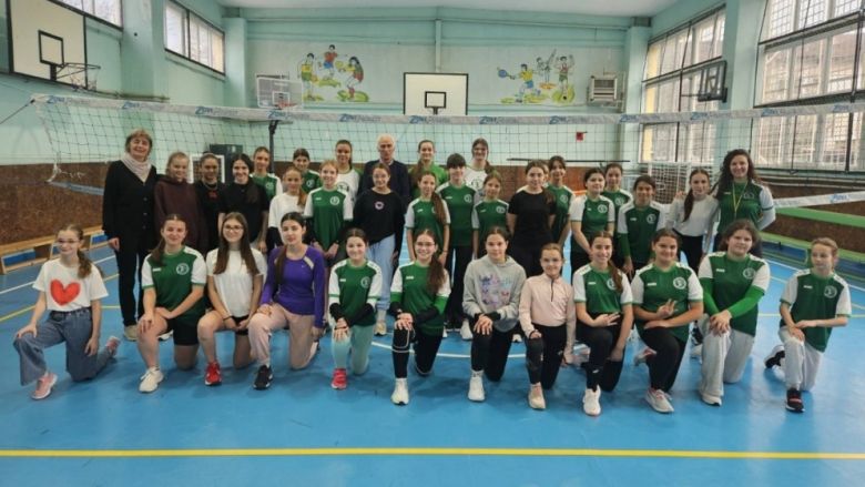 Олимпийски медалисти на гости на Балкан волей (Ботевград)