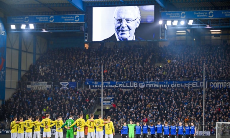 Почитат Бекенбауер на откриването на Европейското