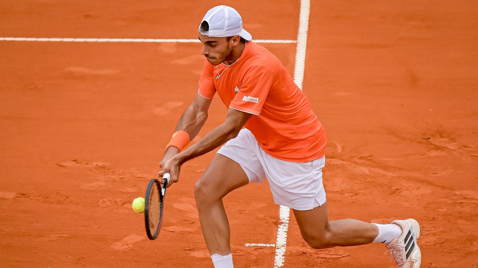 Серундоло бие в Рио де Жанейро, шампионът Себастиан Баес отпадна