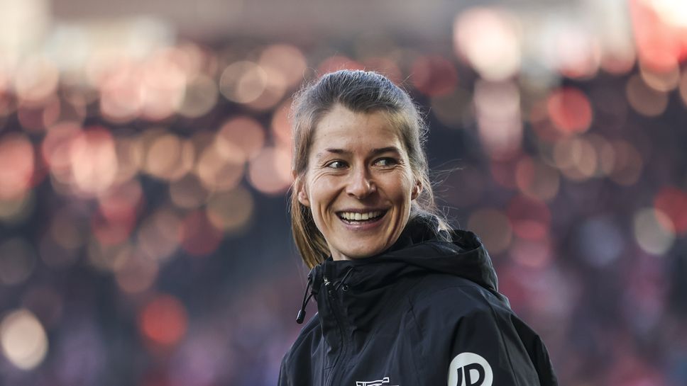 Сексистките коментари за треньорката на мъжкия тим ядосаха Унион