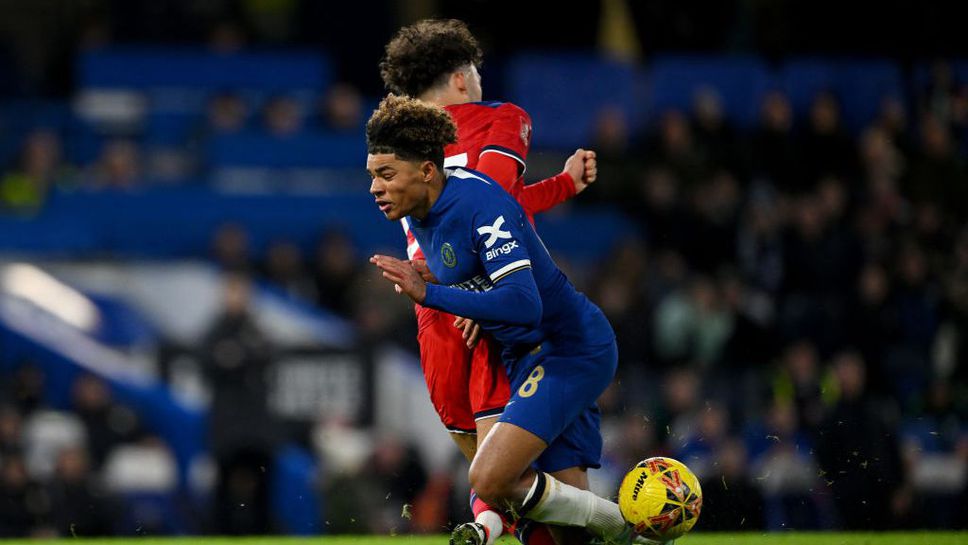 Сделките между Челси и Лестър продължават