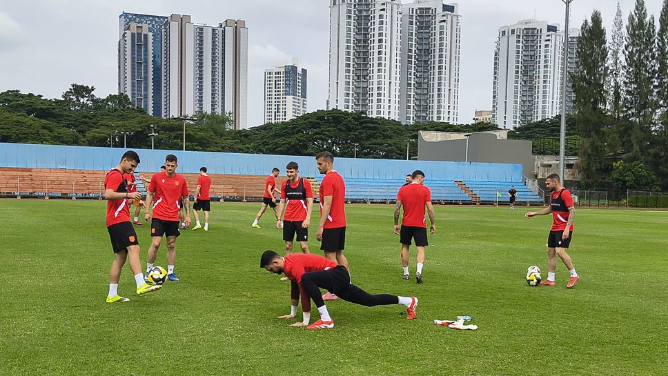 Националите тренират в Джакарта преди мача със Соломоновите острови - гледайте на живо!