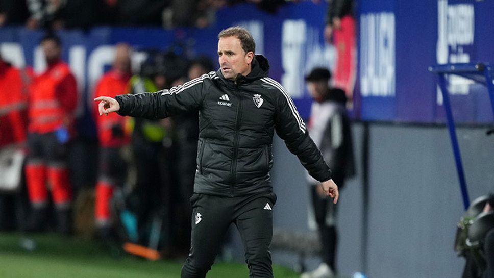 Треньорът на Осасуна захапа съдийството