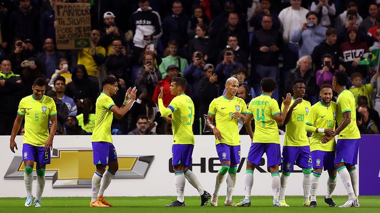 Бразилия се развихри срещу Гана за едно полувреме