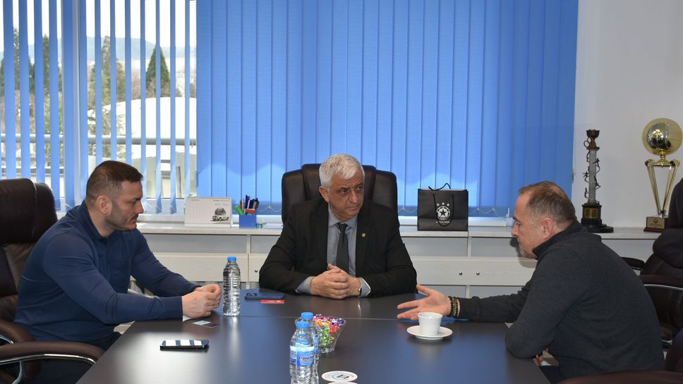 ЦСКА проведе работна среща с НСА