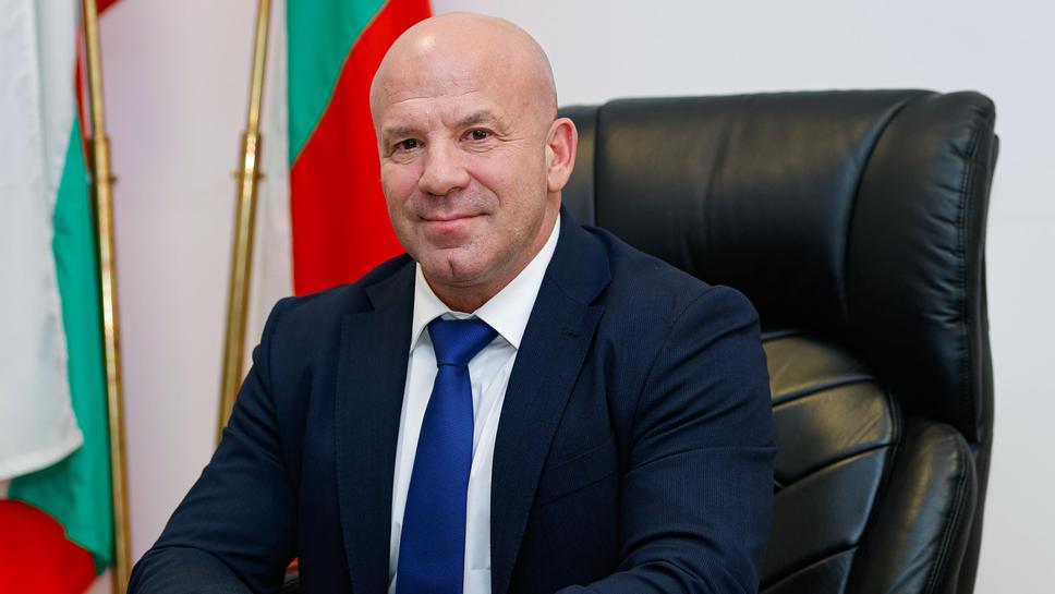 Министърът на младежта и спорта Енчо Керязов официално откри турнира от сериите Чалънджър 50" в Пловдив