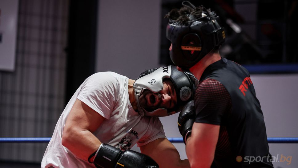 White Collars 6 - любители на бокса мерят сили на ринга в София