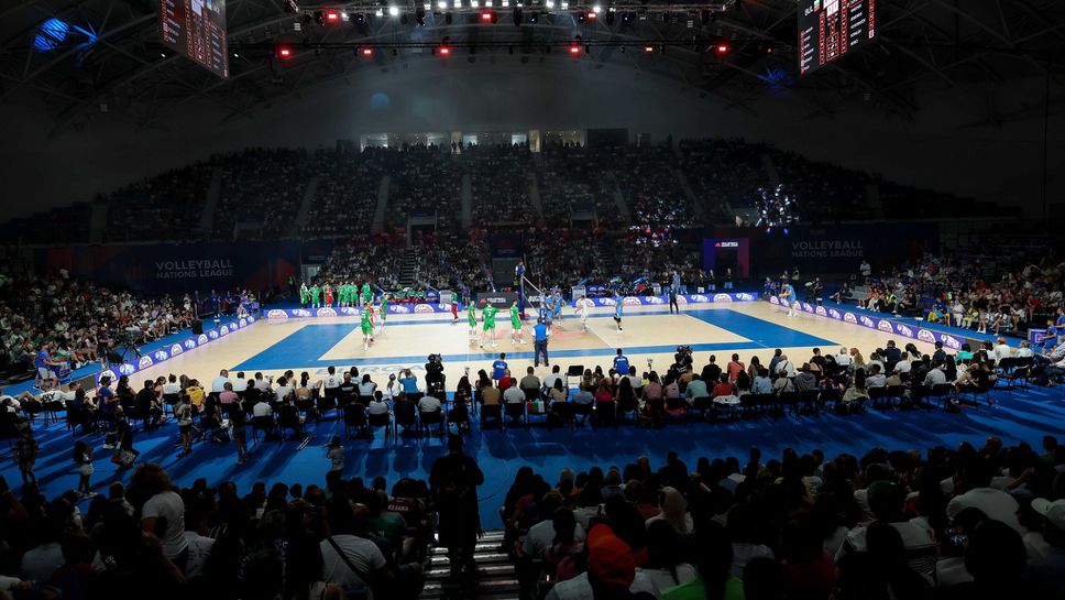 Нефтохимик приема Левски София за финал №2 в "Арена Бургас"