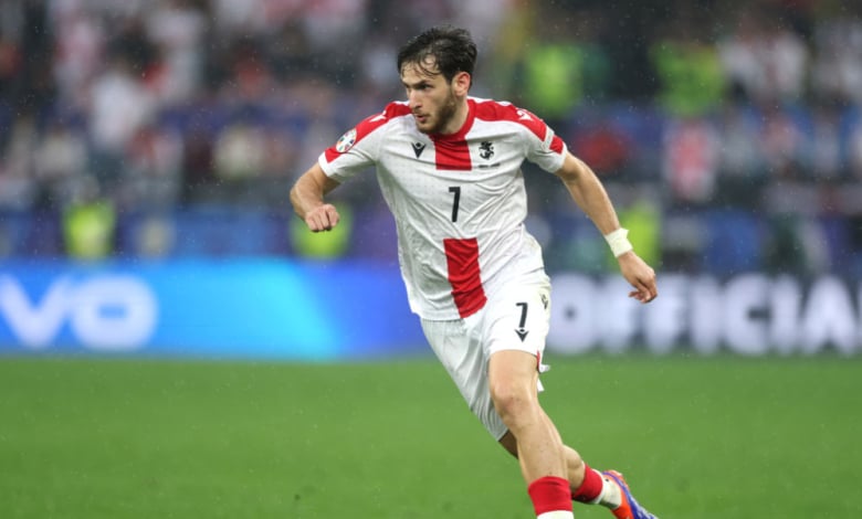 ПСЖ с оферта за голямата звезда на Грузия