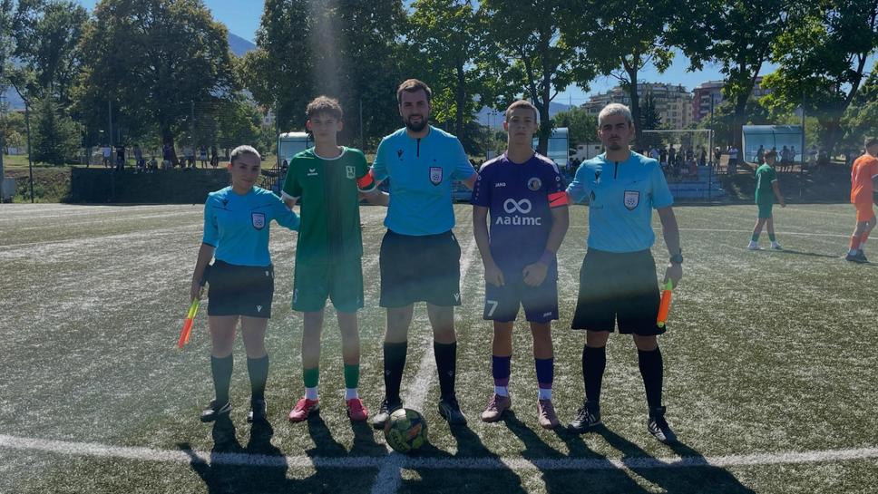 Национал обърна Етър за успешен старт при U15