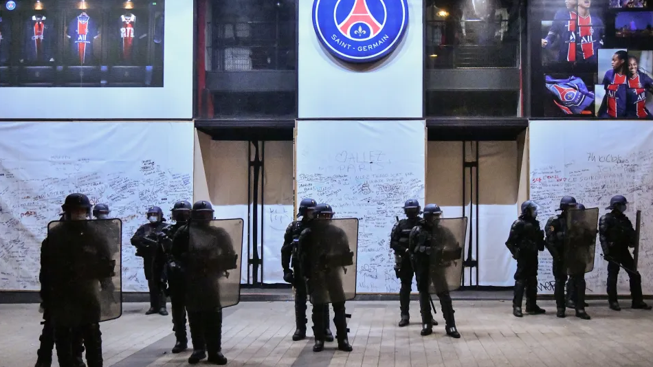 Байерн се оплака в УЕФА от действията на парижката полиция