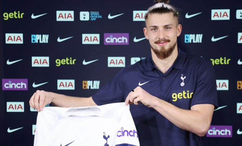 Тотнъм представи второ зимно попълнение