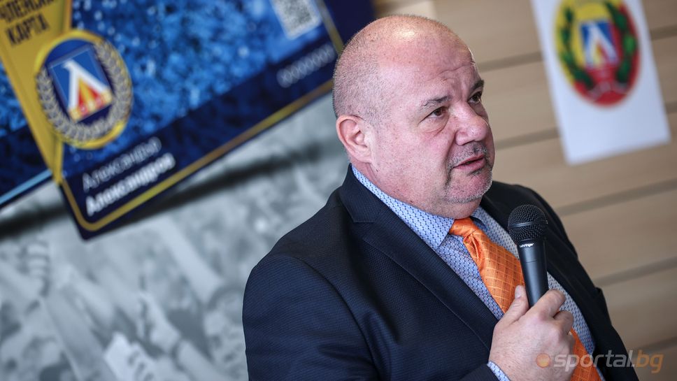 Манолов и Костадинов скептици към интереса на Шолак за Левски
