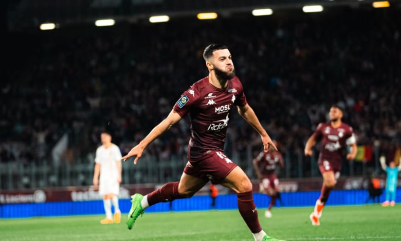 Метц обърна Ланс, запази шансове за оцеляване ВИДЕО