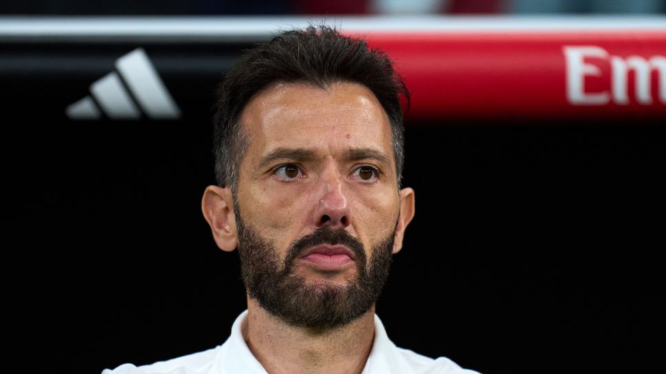 Ръководството на Валенсия гласува доверие на Корберан