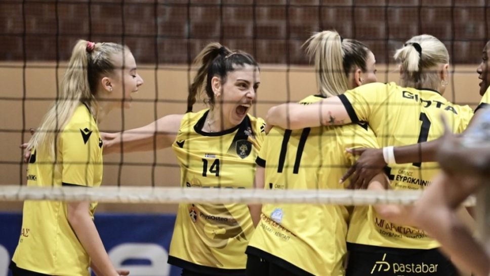 MVP Мерелин Николова заби 21 точки (6 аса), АЕК с трета поредна победа в Гърция