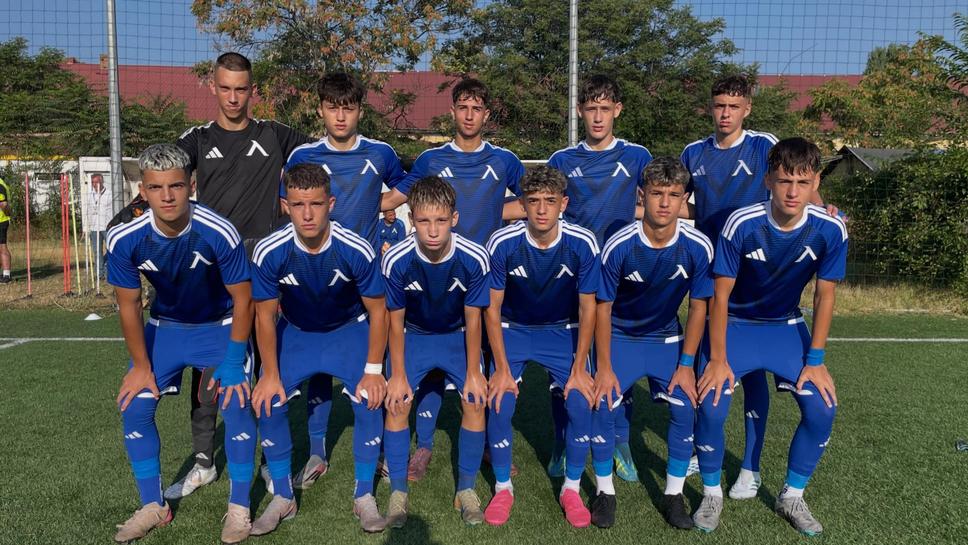 Левски победи Черно море с 5:0 при U15