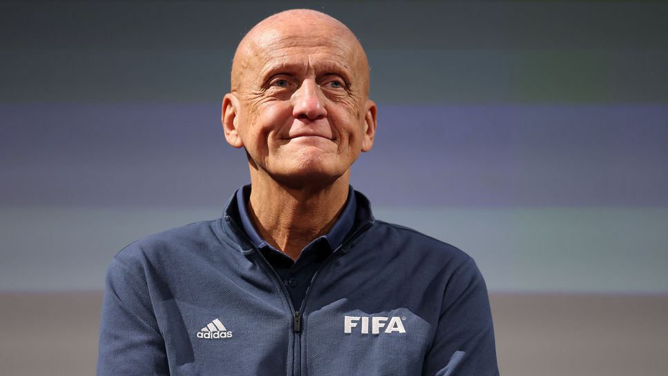 ФИФА обяви 52-ма съдии за Световното