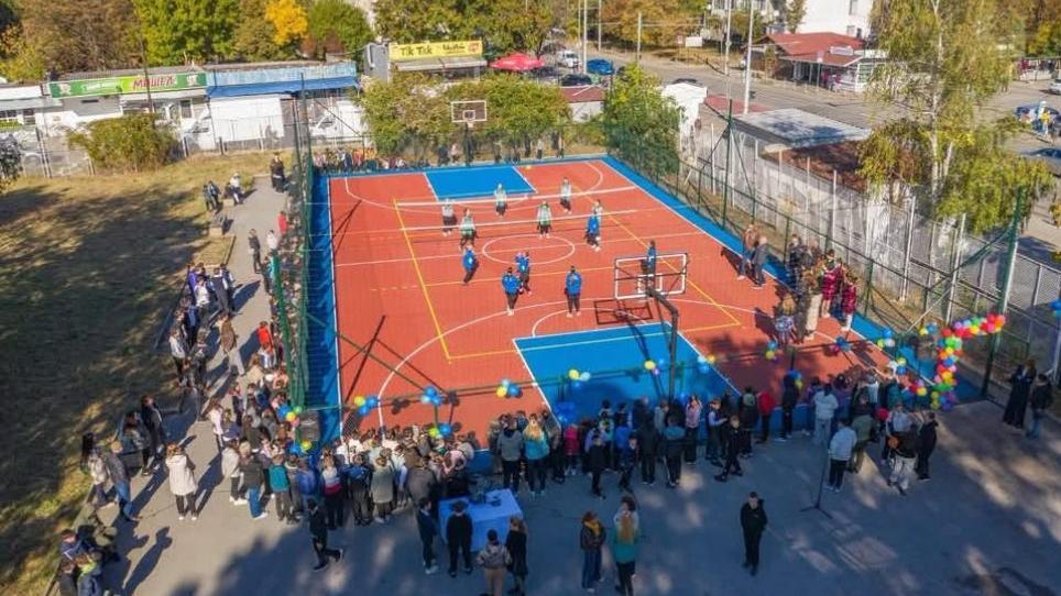 Нова спортна площадка откриха в столичния район "Надежда"