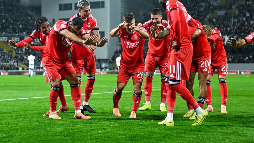 Бенфика писа “тройка” на Гимараеш и продължи гонитбата за титлата