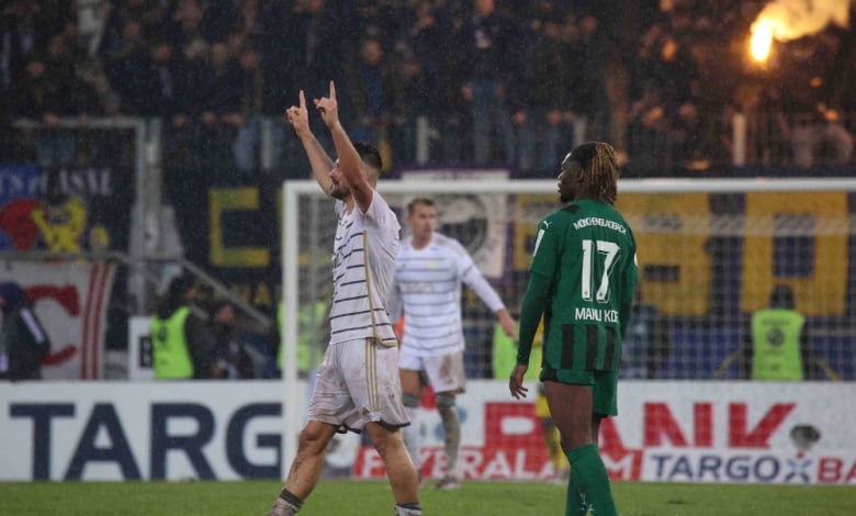 Радост и сълзи за герой, откриха тялото на баща му 