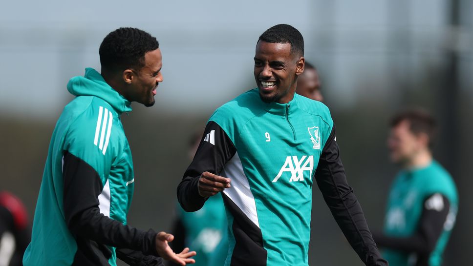 Исак в групата на Ливърпул за първи път от декември насам