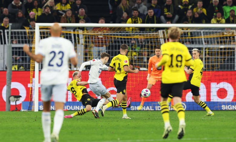 Средняк спря черна серия и удари Борусия (Д) за няколко минути ВИДЕО