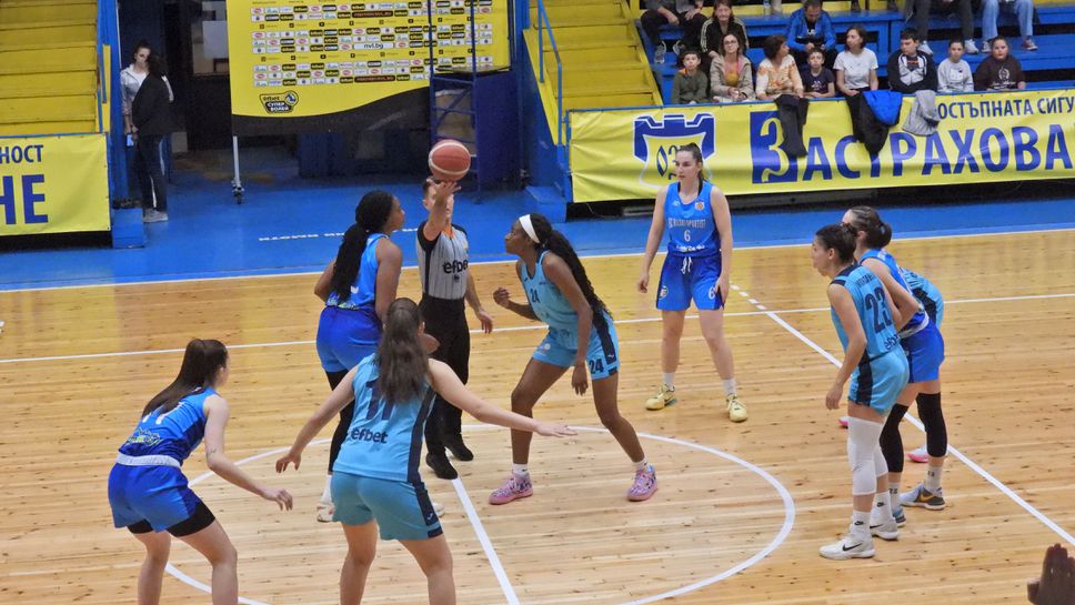 Монтана срази Рилски спортист на старта на женското първенство